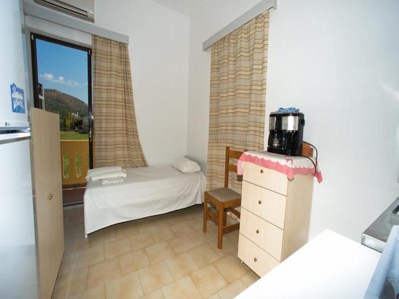 Leonidas Studios & Apartments Jeorjúpoli Kültér fotó