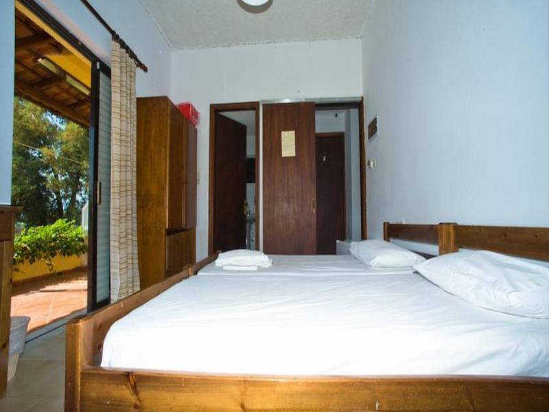 Leonidas Studios & Apartments Jeorjúpoli Kültér fotó