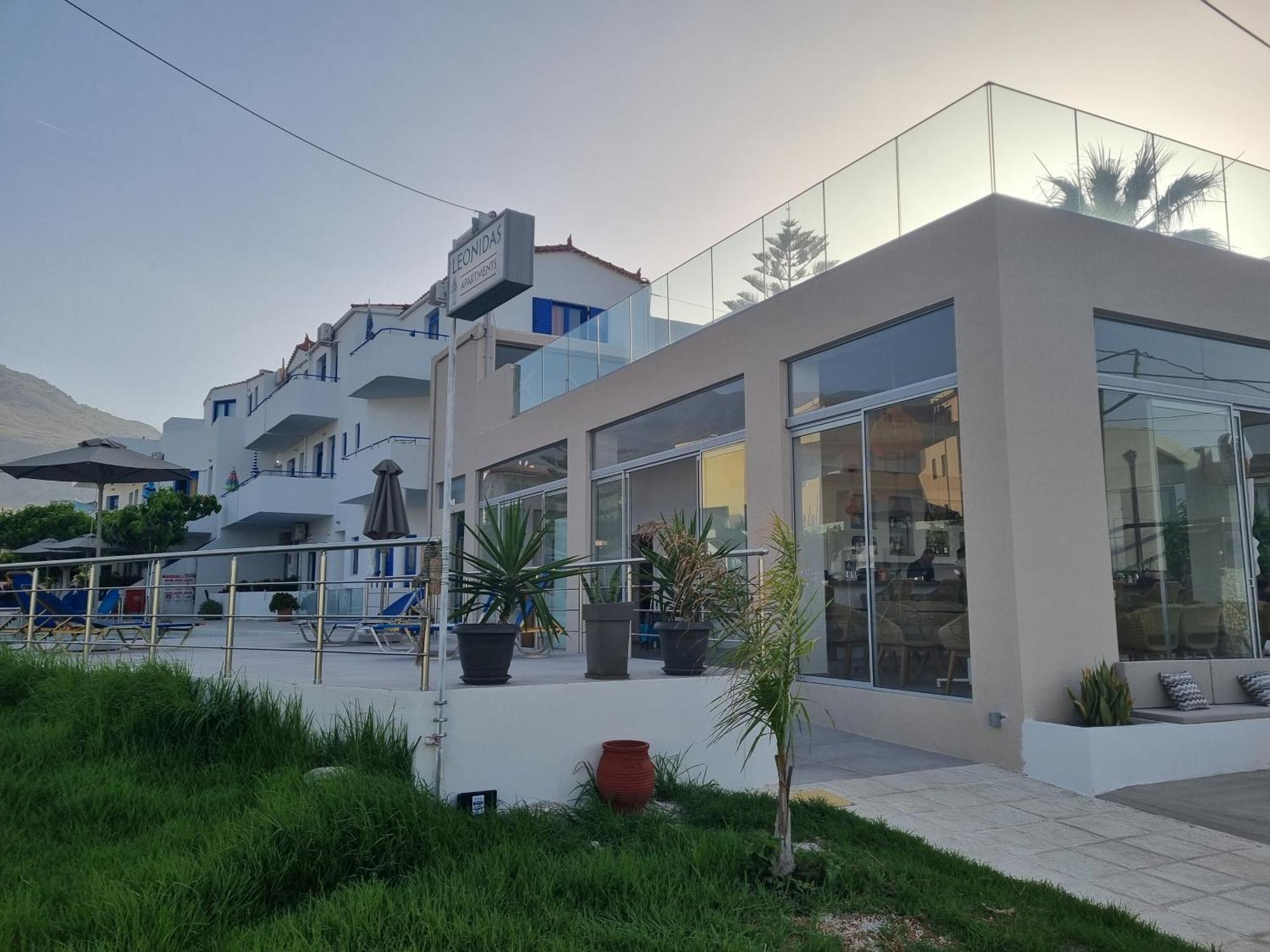 Leonidas Studios & Apartments Jeorjúpoli Kültér fotó